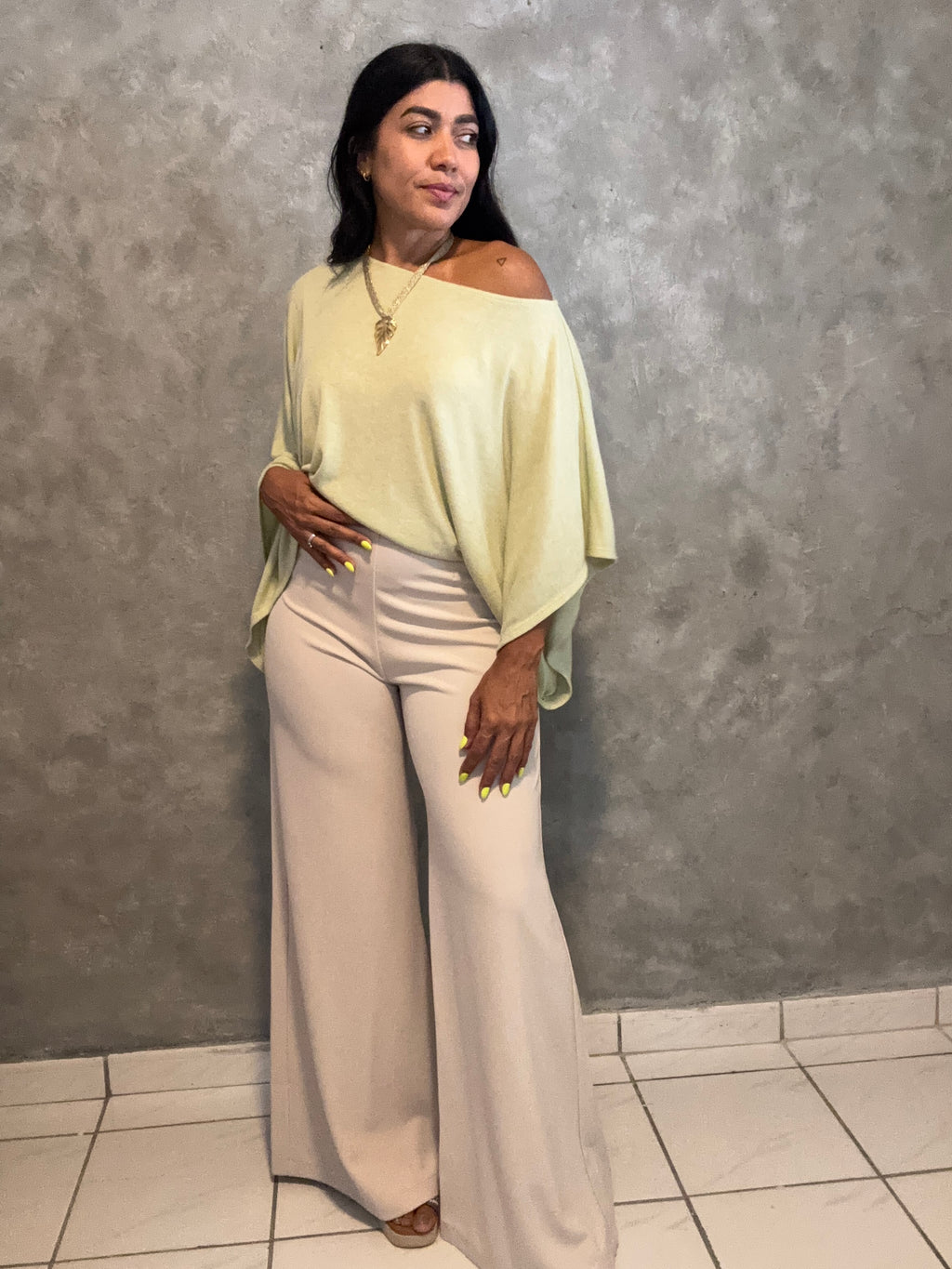 SPRING ASYMMETRICAL ONE SHOULDER TOP