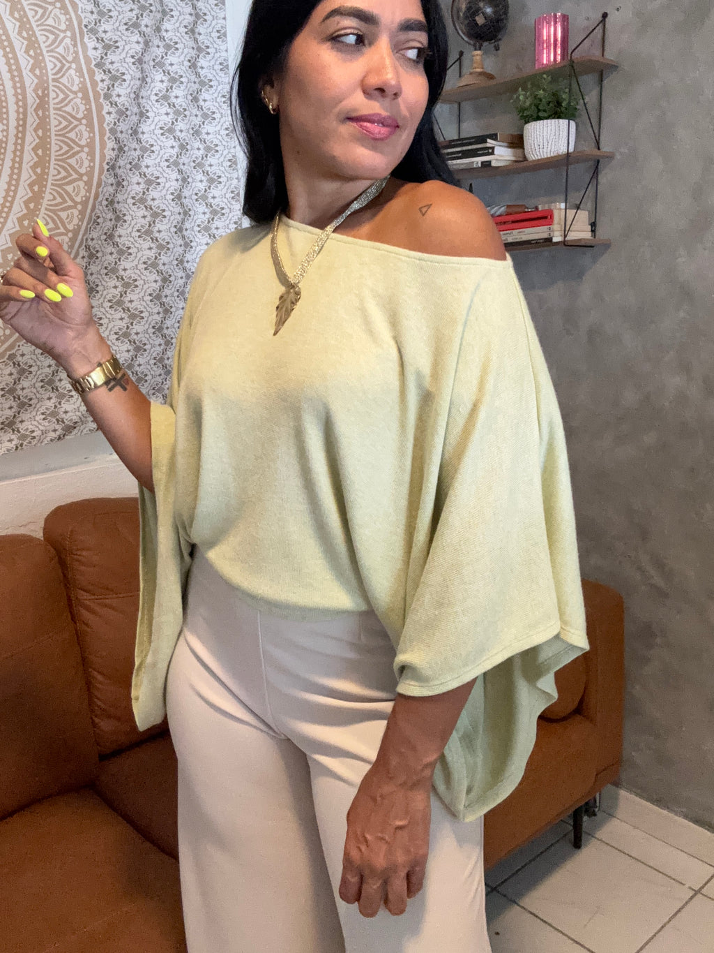 SPRING ASYMMETRICAL ONE SHOULDER TOP