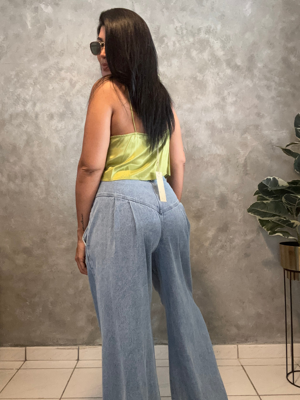 PINTUCK DENIM